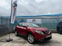 Used Nissan Qashqai Acenta 115 HP (84 kW) 2014 Red SUV