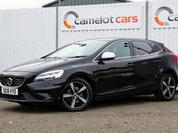 Begagnad Volvo V40 R-Design 2018 Svart Halvkombi