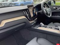 Used Volvo XC60 Plus 345 HP (253 kW) 2025 Red SUV