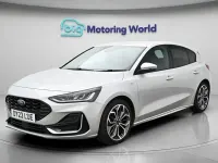 Gebraucht Ford Focus ST-Line 155 PS (114 kW) 2023 Silber Kleinwagen