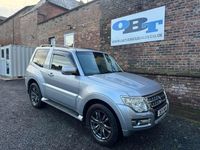 Used Mitsubishi Shogun Warrior 2015 Silver SUV