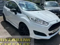 Used Ford Fiesta Zetec 125 HP (91 kW) 2013 White Hatchback