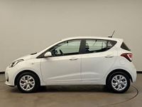 Used Hyundai i10 SE 66 HP (48 kW) 2017 White Hatchback
