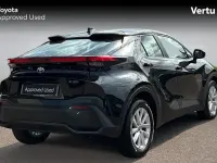 Used Toyota C-HR 140 HP (102 kW) 2026 SUV