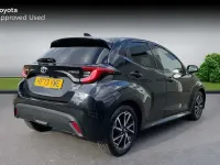 Second-hand Toyota Yaris Hybrid Design 116 CP (85 kW) 2023 Negru Hatchback