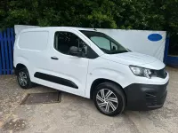 Used Peugeot Partner 131 HP (96 kW) 2021 White MPV