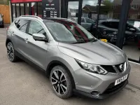 Used Nissan Qashqai Tekna 110 HP (80 kW) 2015 Silver SUV