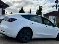 Usado Tesla Model 3 Standard Range 366 kW (498 HP) 2022 Branco Sedan