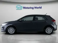 Used Kia Rio 101 HP (74 kW) 2022 Grey Hatchback