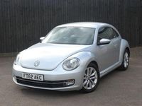 Usado VW Beetle Design 105 HP (77 kW) 2012 Prateado Citadino