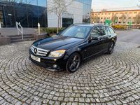 Usado Mercedes C200 2011 Preto Carrinha