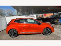 Used Renault Clio V Techno 90 HP (66 kW) 2023 Orange  Hatchback