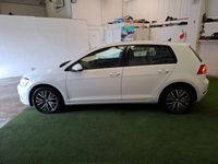 Used VW Golf VII SE 2018 White Hatchback