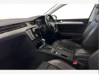 Begagnad VW Passat Advance 218 HK (160 kW) 2018 Silver Kombi