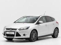 Used Ford Focus Zetec 2014 Silver Hatchback