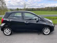 Second-hand Kia Picanto 85 CP (62 kW) 2014 Negru Hatchback