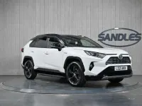 Used Toyota RAV4 Hybrid 218 HP (160 kW) 2021 White SUV