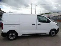 Używany Peugeot Expert S 2017 Biały Van