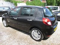 used Renault Clio 1.6 VVT Initiale 5dr Auto ## LOW MILES - VERY CLEAN CAR ## Hatchback