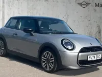 Begagnad Mini Cooper Classic 156 HK (114 kW) 2024 Silver Halvkombi