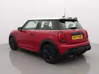 Used Mini Cooper Hatch 134 HP (98 kW) 2023 Red Hatchback