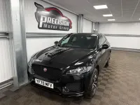 Used Jaguar F-Pace Chequered Flag 180 HP (132 kW) 2020 Black SUV