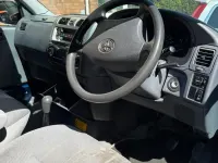 Used Toyota HiAce 95 HP (69 kW) 2009 Blue metallic Van