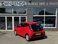 Used Toyota Aygo x-press 69 HP (50 kW) 2016 Red Hatchback