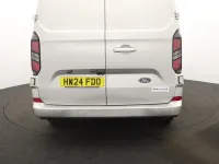 Usado Ford Transit Custom Limited 136 CV (100 kW) 2024 Plateado Van