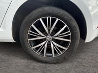 Used VW Golf VII SE 115 HP (84 kW) 2018 White Hatchback