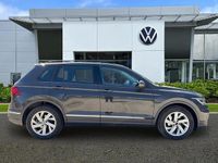 Used VW Tiguan Life 150 HP (110 kW) 2023 Grey SUV