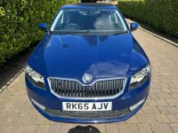 Usado Skoda Octavia SE 2015 Azul Utilitario
