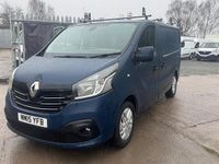 Used Renault Trafic 2015 Silver MPV
