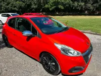 Used Peugeot 208 Allure 82 HP (60 kW) 2015 Orange Hatchback