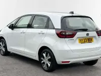 Used Honda Jazz Hybrid 130 HP (95 kW) 2023 White Hatchback