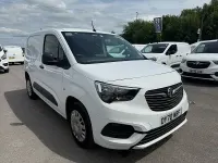 Used Vauxhall Combo Sportive 100 HP (73 kW) 2020 White MPV