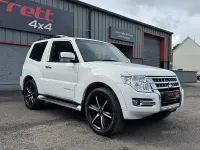 Used Mitsubishi Shogun 2014 White SUV