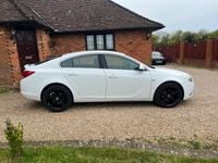 Używany Vauxhall Insignia 160 KM (117 kW) 2012 Biały Hatchback