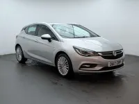 Second-hand Vauxhall Astra Elite 150 CP (110 kW) 2017 Argintiu Hatchback