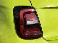 Usado Abarth 500e Turismo 112 kW (153 HP) 2024 Verde Citadino