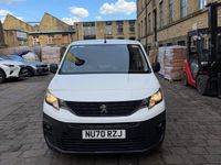 Used Peugeot Partner 131 HP (96 kW) 2020 White MPV