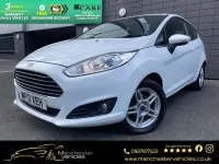 Used Ford Fiesta Zetec 82 HP (60 kW) 2013 White Hatchback