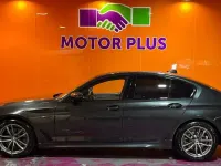 Begagnad BMW 520 M Sport 190 HK (139 kW) 2020 Grå Sedan