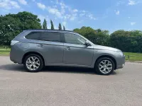 Used Mitsubishi Outlander P-HEV 2014 Grey SUV