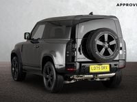 Usado Land Rover Defender SE Dynamic 250 HP (183 kW) 2026 Cinzento SUV