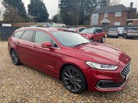 Used Ford Mondeo Vignale 187 HP (137 kW) 2019 Red Estate