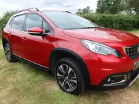 Used Peugeot 2008 Allure 82 HP (60 kW) 2018 Red SUV