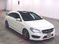 Used Mercedes CLA250 Shooting Brake AMG 218 HP (160 kW) 2016 White Estate