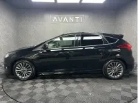 Second-hand Ford Focus ST-Line X 140 CP (102 kW) 2017 Negru Hatchback