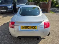Usado Audi TT 180 HP (132 kW) 2002 Prateado Coupé